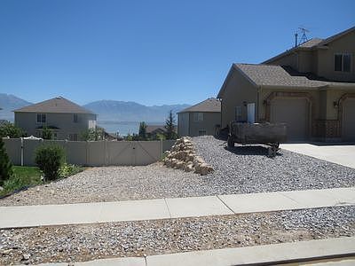 5th image of 3876 S Sunrise Dr