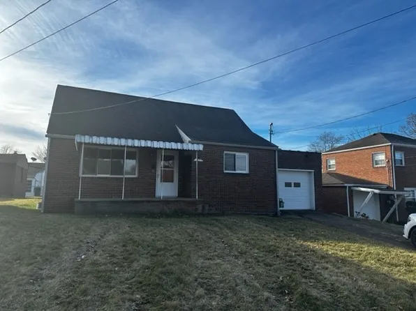 817 Sunset Blvd, Ellwood City, PA 16117