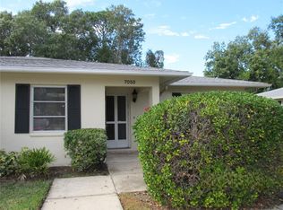7050 W Country Club Dr N #10-A, Sarasota, FL 34243