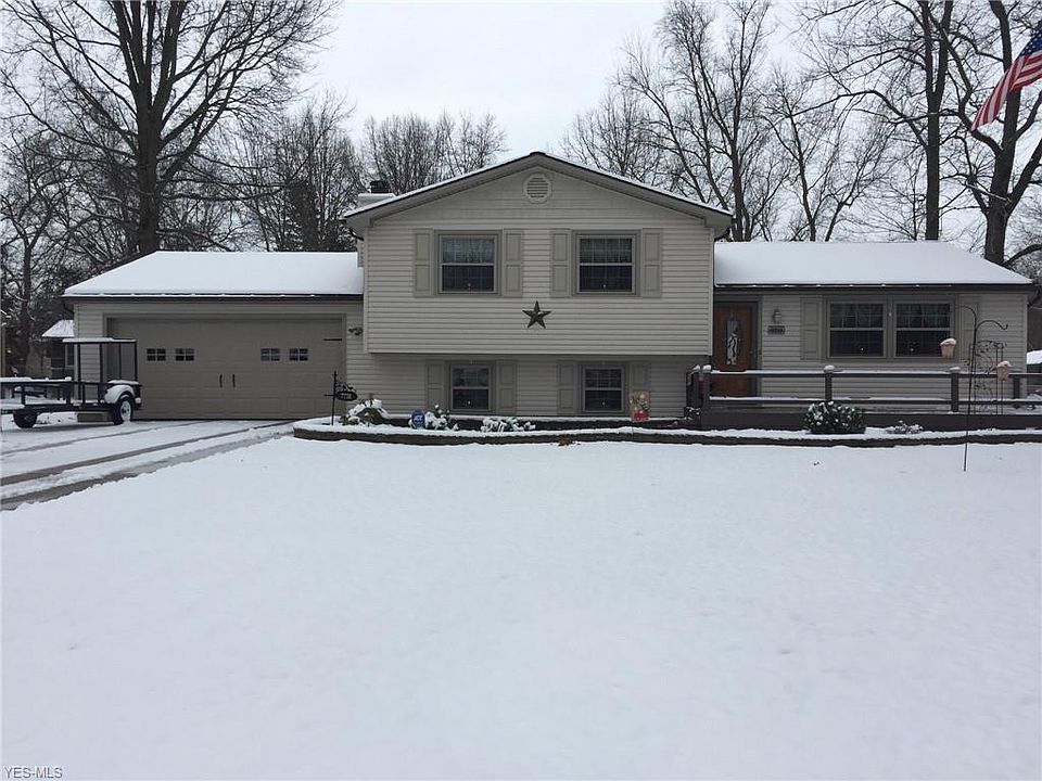 1st image of 7738 Trefeathen Dr NE