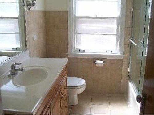 2nd image of 126 Ann St