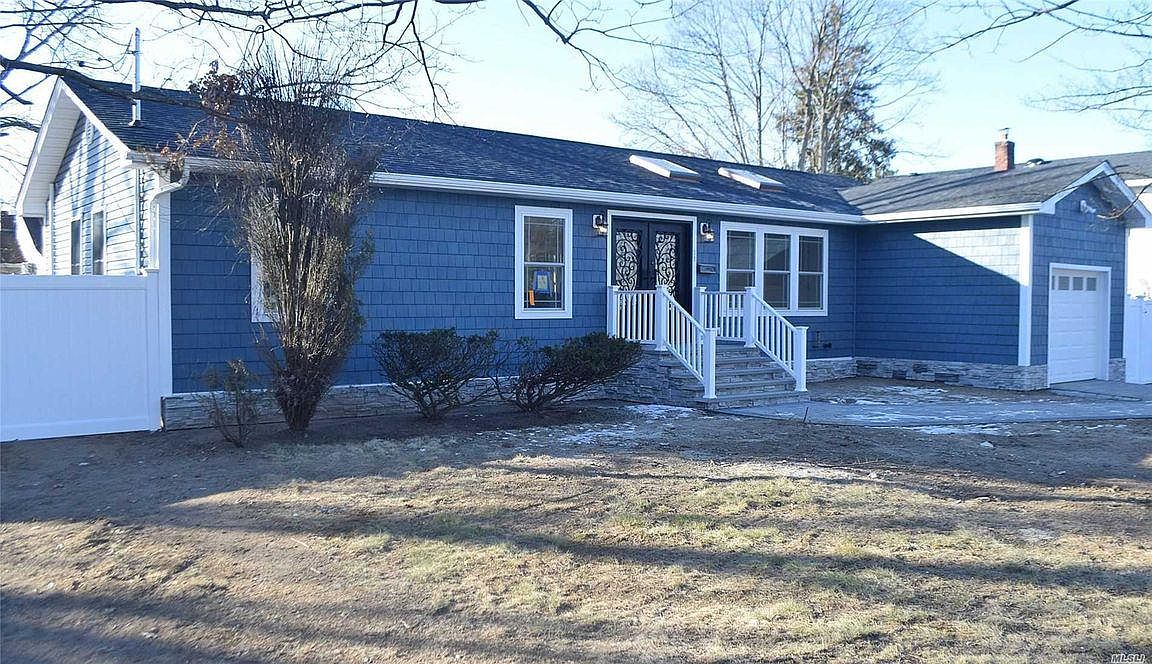 98 Amsterdam Ave, West Babylon, NY 11704 Zillow