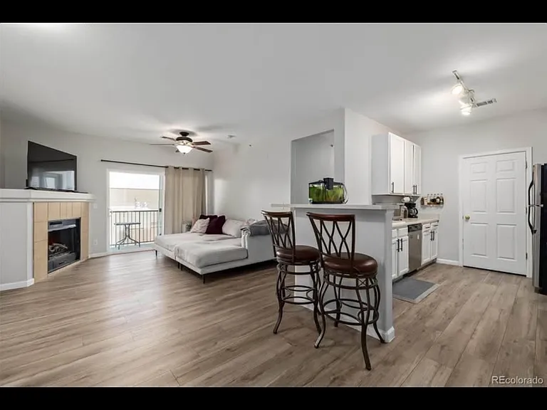 4451 S Ammons St #5-301 — Photo 4