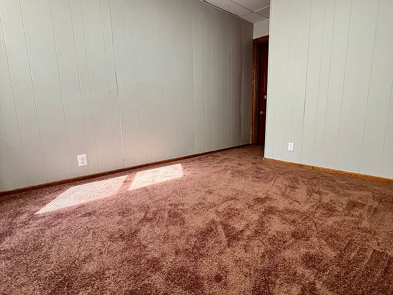 502 Buttonwood St — Photo 23