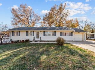 1303 NE 70th Ter, Gladstone, MO 64118