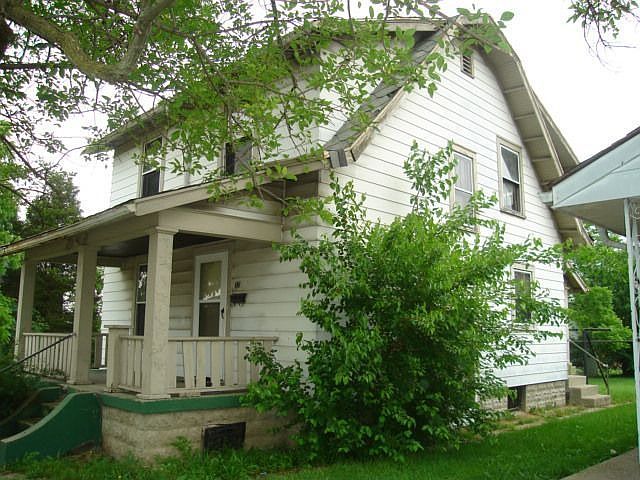 2nd image of 32 S Trenton St