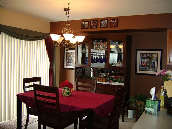 2nd image of 25213 Shannon Dr