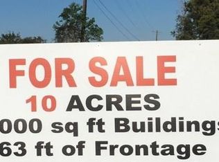 21135 County Road 171, Angleton, TX 77515