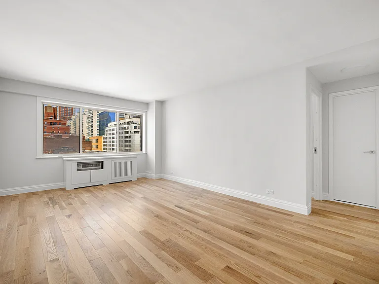 360 E 65th St #10C — Photo 1