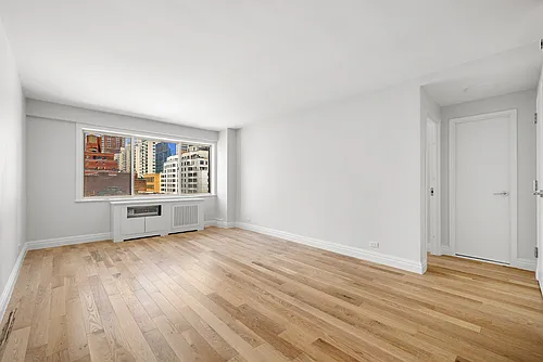 360 E 65th St #10C Photo 1