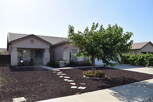 5 bedrooms 2 baths. 2037 Sq. Ft.