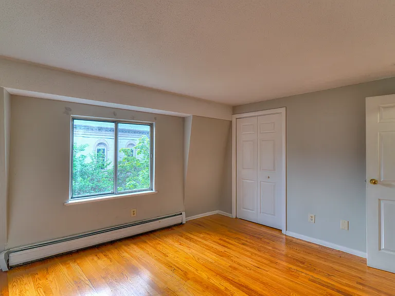 1263 Chapel St #C2 — Photo 16