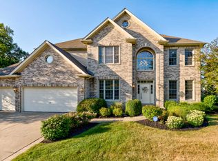 771 Hickory Ln, West Chicago, IL