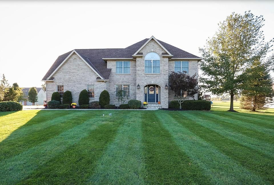 1st image of 4625 Meadowgrove Dr