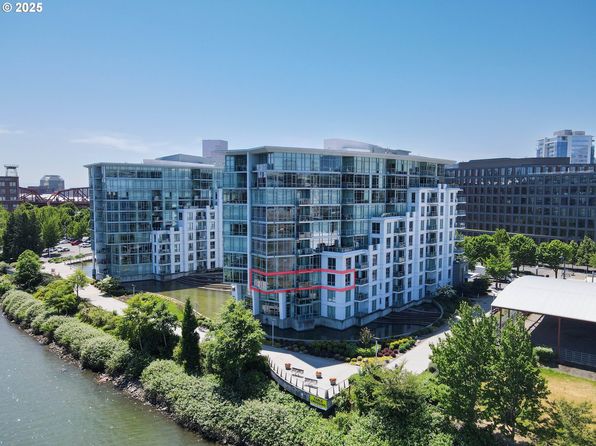 1310 NW Naito Pkwy UNIT 301A, Portland, OR 97209