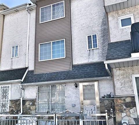 2nd image of 22 Skyline Dr