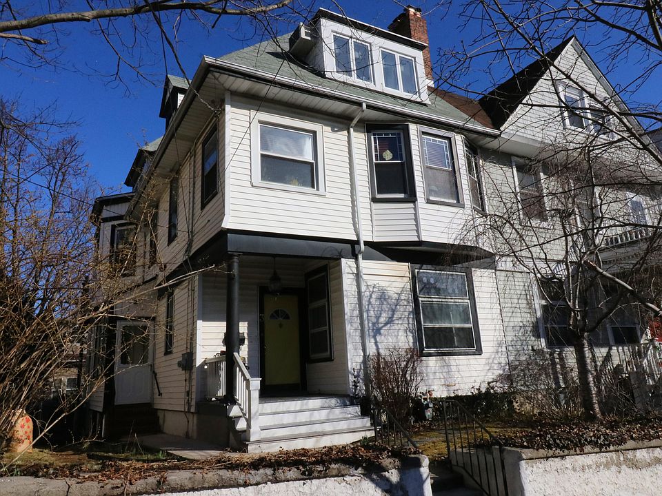 1st image of 3 Vine St