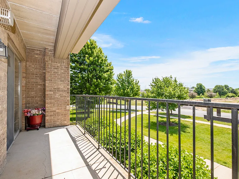 14130 Sheffield Dr #102 — Photo 16
