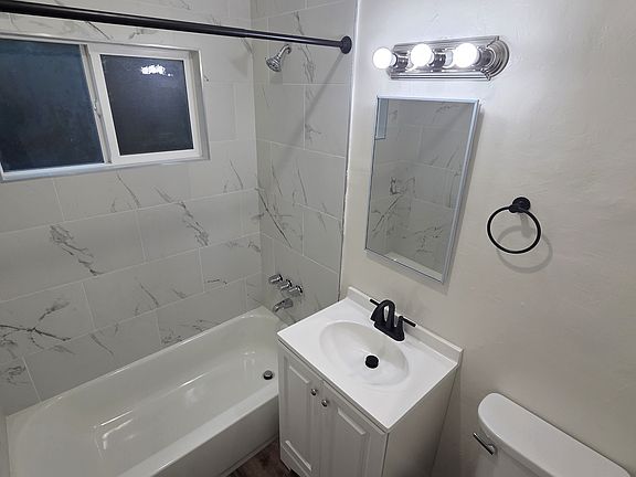 4th image of 3768 Front St Unit 2