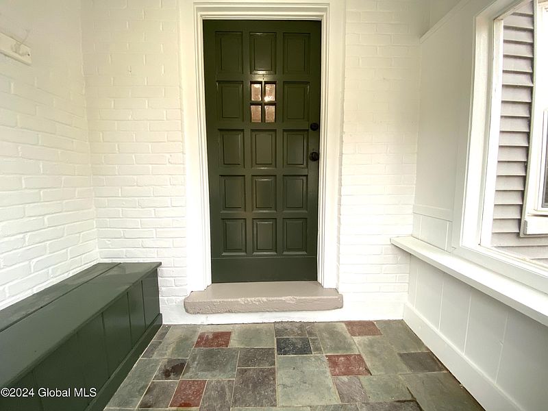 5th image of 2659 Reno Road
