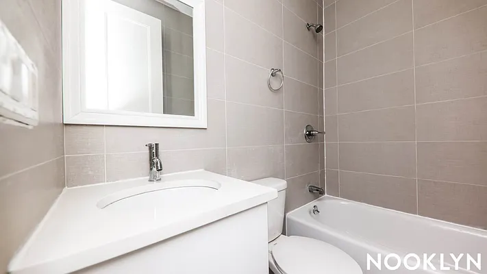 Rented by Nooklyn NYC LLC | media 31