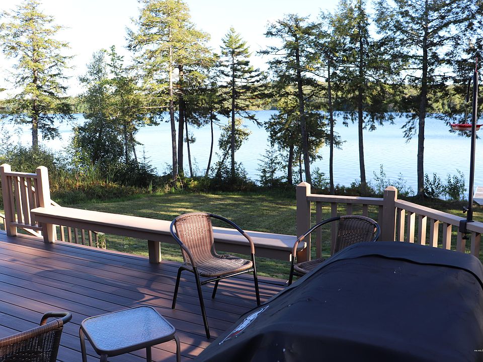 1st image of 307 Crane Pond Dr