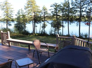 307 Crane Pond Dr, Lincoln, ME 04457