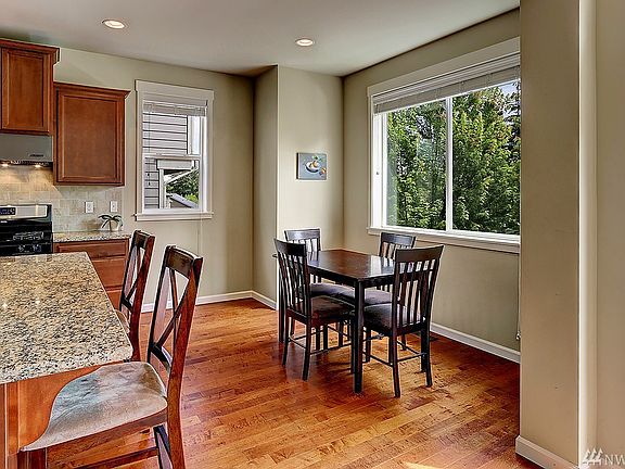 5th image of 5160 163rd Pl SE
