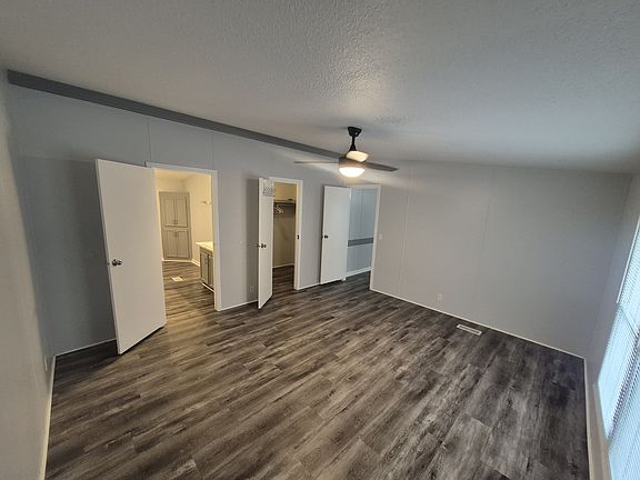 5th image of 5058 W Green Hill Rd