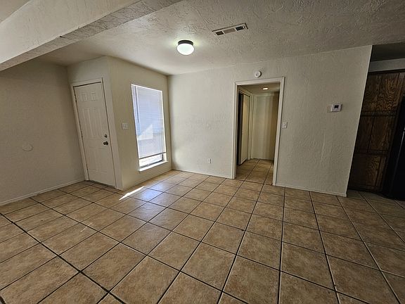 4th image of 4013 NW Ozmun Ave #A