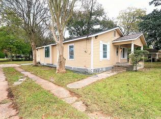 3913 Lumber Ln, Houston, TX 77016
