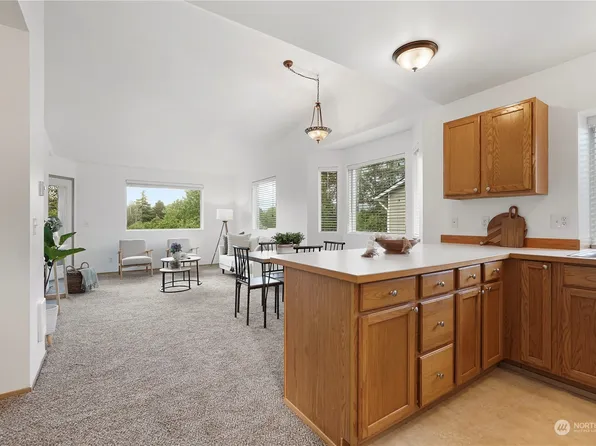 12430 SE 272nd Place #A202, Kent, WA 98030