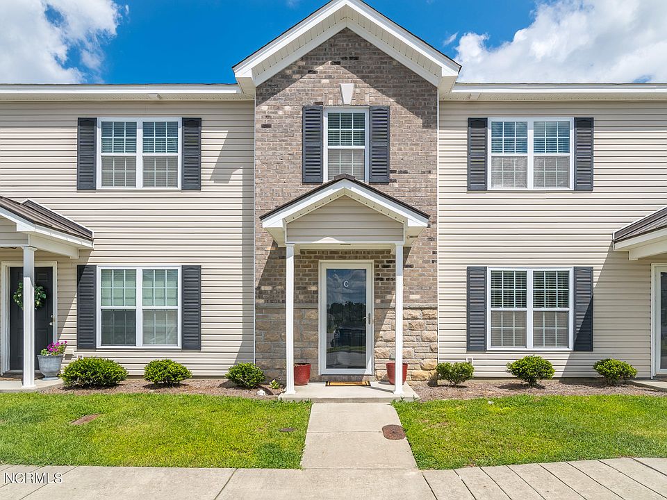 1st image of 120 Chandler Drive #C