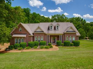 1204 Benton Hl, Mount Juliet, TN 37122