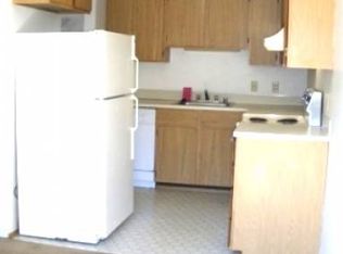 9233 Interlake Ave N APT 302, Seattle, WA 98103