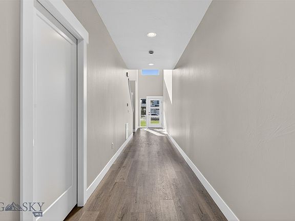 4th image of 480 Meriwether Ave