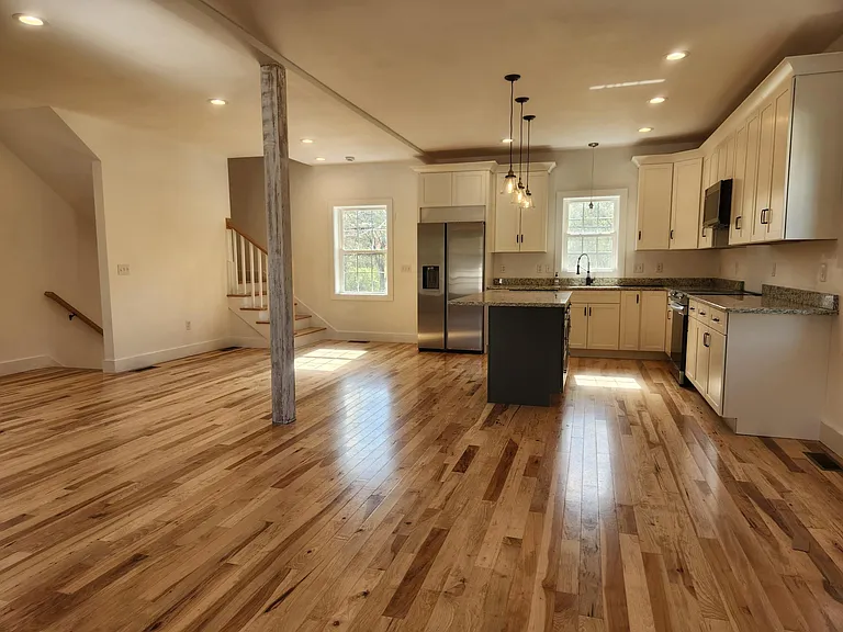 1284 Boston Neck Rd — Photo 9
