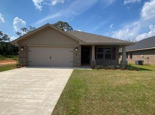 114 Ridgeway Cir, Crestview, FL 32536