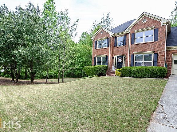 2nd image of 3327 Chinaberry Ln