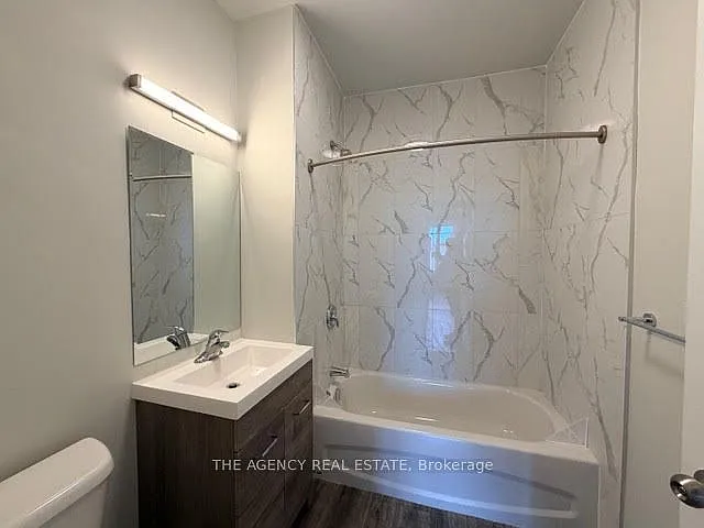 286 Talbot St #4 — Photo 6