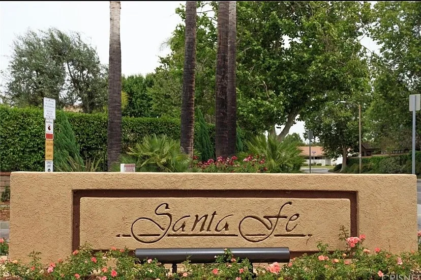 2 bed, 910 sqft, $2,800 — Photo 2