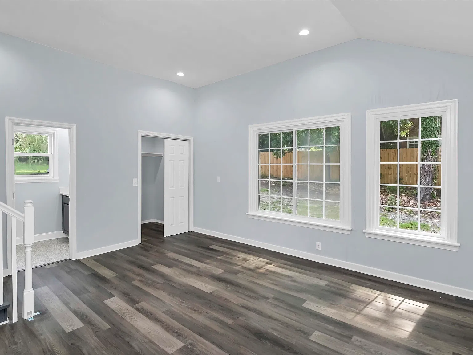 4 bed, 2748 sqft, $650 — Photo 1