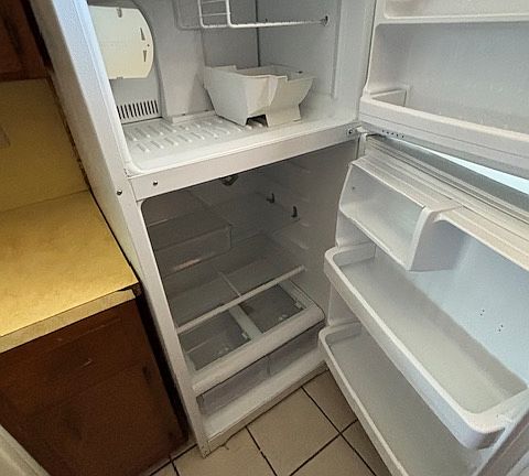 3rd image of 1015 Parmer Ave APT 5