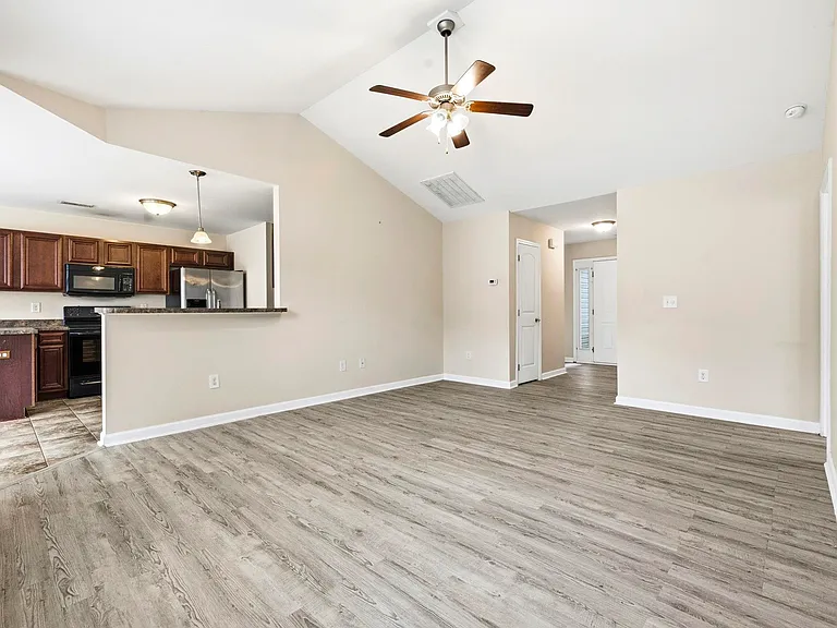 2375 Morlynn Dr — Photo 6