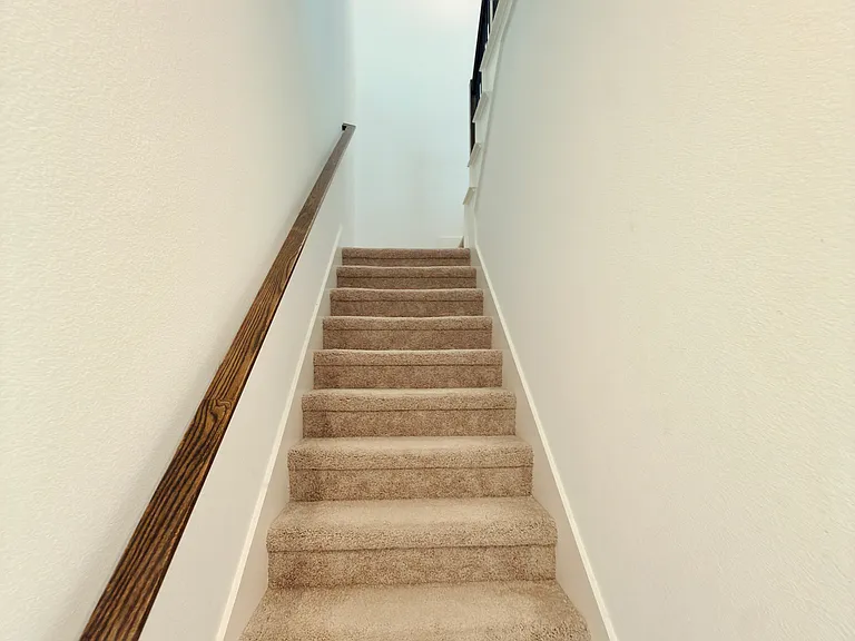1210 Daybreak Dr — Photo 15