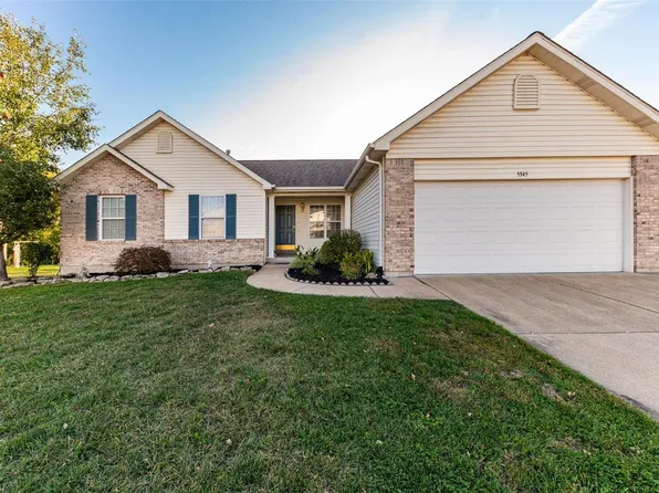 5345 Burgundy Dr, Imperial, MO 63052