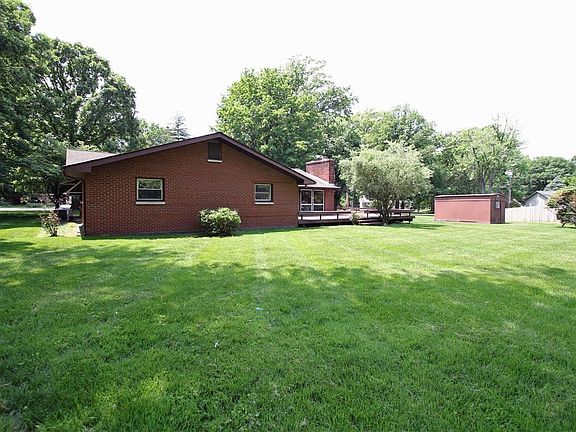 5th image of 292 W Haller Dr
