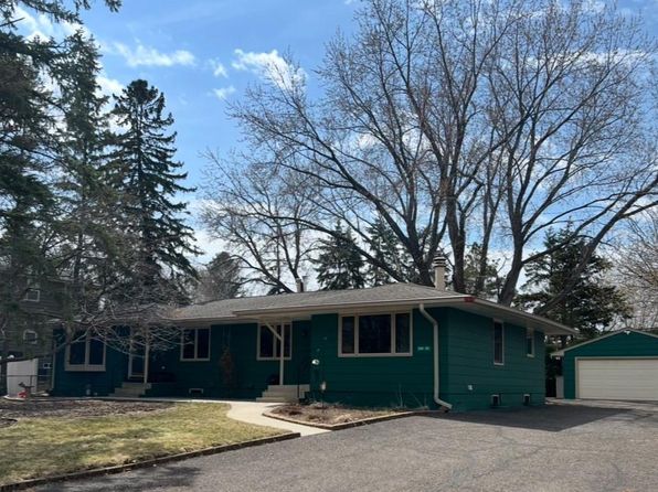 3009-3011 Kentucky Cir N, Minneapolis, MN 55427