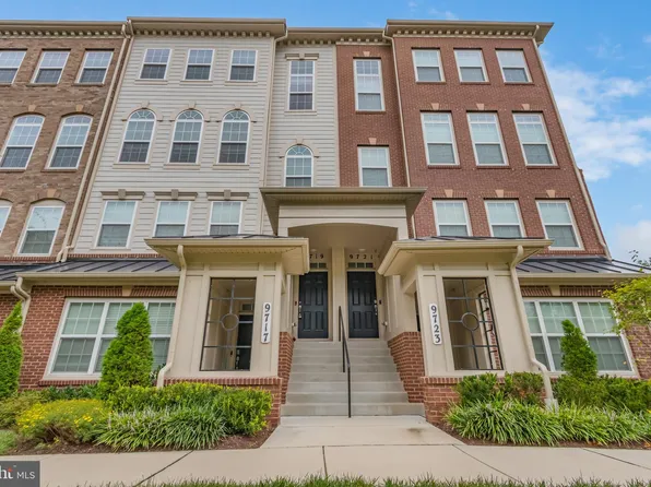 9719 Vang Dr, Lanham, MD 20706