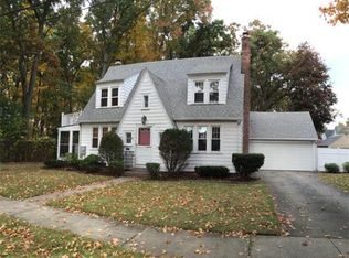 15 Colfax St, Springfield, MA 01104